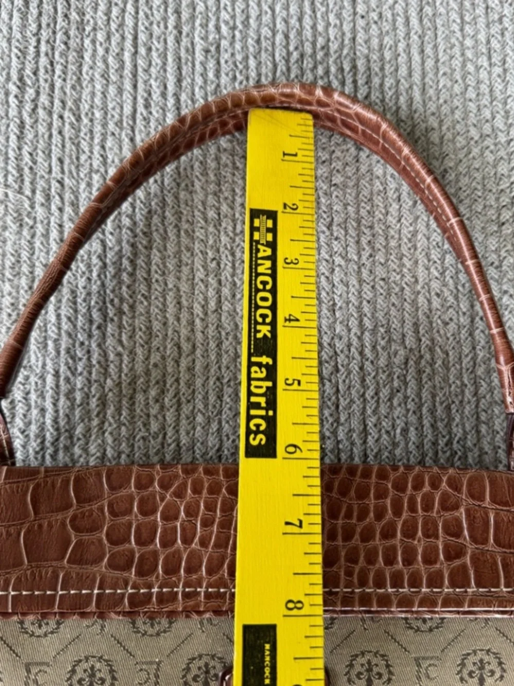 Liz Claiborne stylish liz